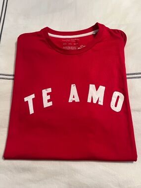 TE AMO Red Crew Neck Men's Shirt